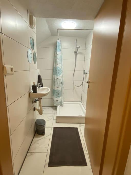 Gaestewohnung In กุนซ์บวร์ก ภายนอก รูปภาพ